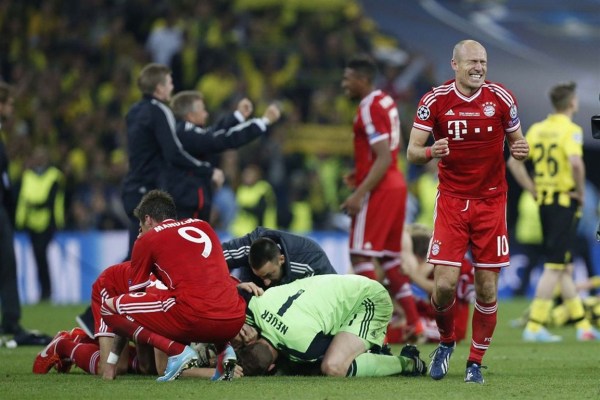 至整个足球 至整个足球