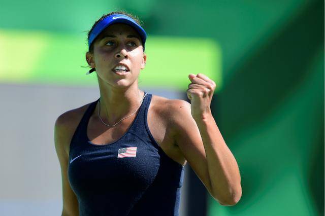 用他的表现 用他的表现