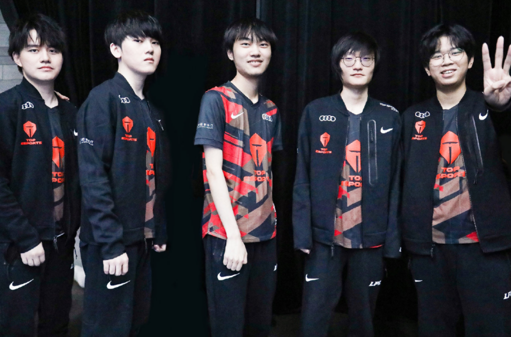 也反映了荷 也反映了荷