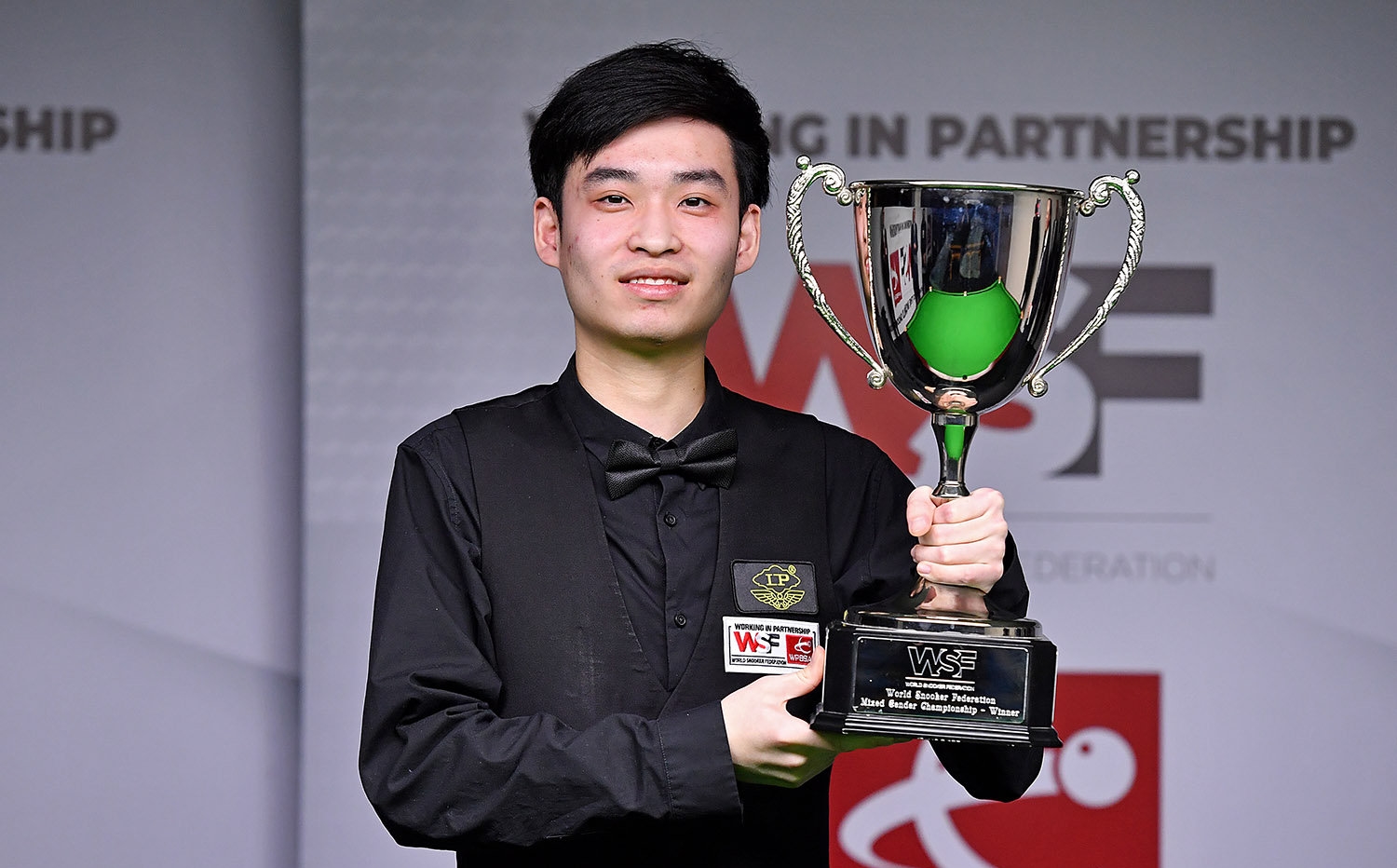 高压逼抢 高压逼抢